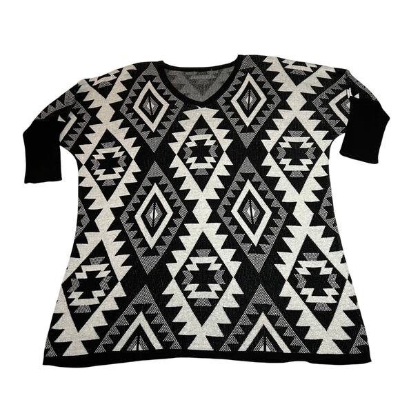 Women's V-Neck Aztec Oversized Knit Tunic Sweater Size M Pullover Southwestern - Picture 1 of 7